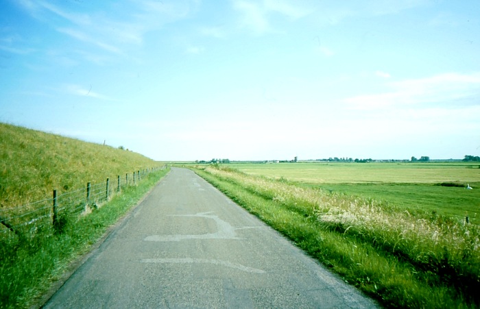 Radwege an den Deichen entlang