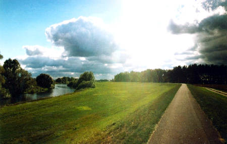 Auf dem Oder-Neiße-Radweg