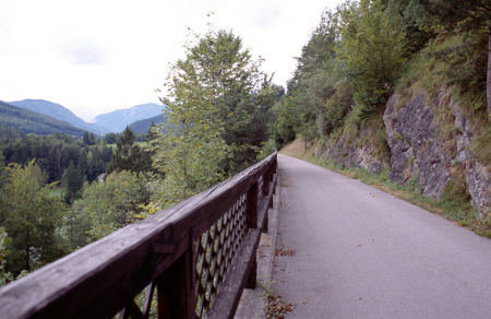 Auf der ehemaligen EIsenbahntrasse (Kalkalpenroute)